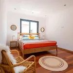 Villa Luxury Haven: Heated Pool, Ac & Sun Ponta do Sol (Madeira)
