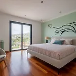 Luxury Haven: Heated Pool, Ac & Sun Villa *