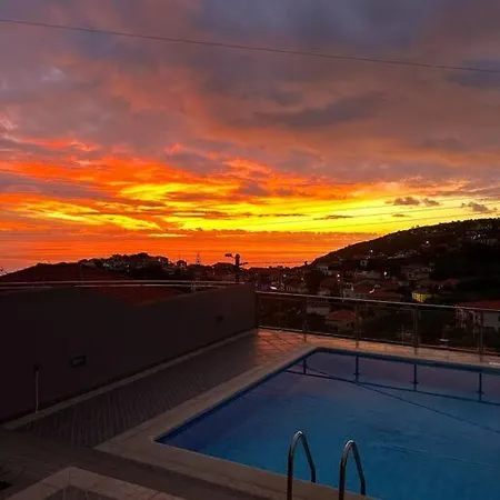 Villa Luxury Haven: Heated Pool, Ac & Sun Ponta do Sol (Madeira)