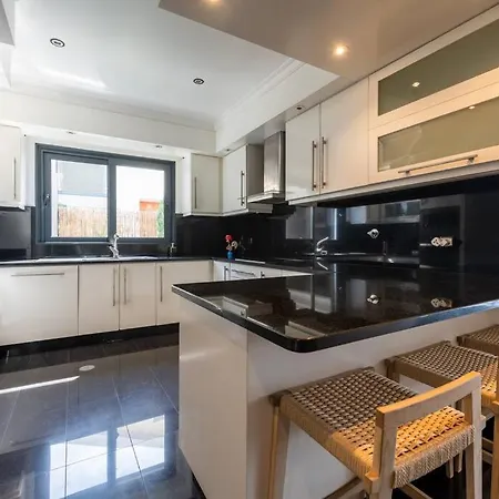 Luxury Haven: Heated Pool, Ac & Sun * Ponta do Sol (Madeira)