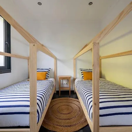 Luxury Haven: Heated Pool, Ac & Sun Villa *