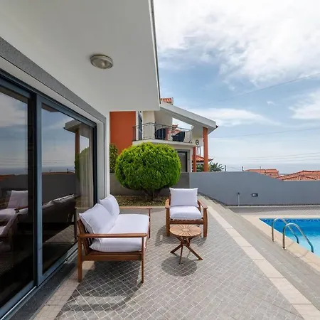 Villa Luxury Haven: Heated Pool, Ac & Sun Ponta do Sol (Madeira)
