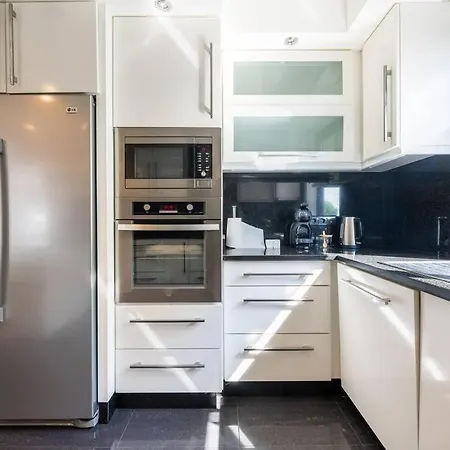 Villa Luxury Haven: Heated Pool, Ac & Sun Ponta do Sol (Madeira)