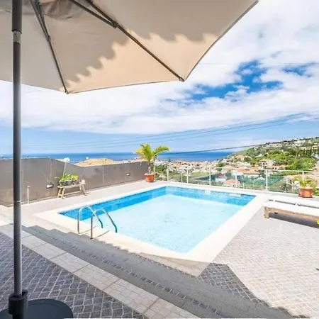 Luxury Haven: Heated Pool, Ac & Sun Villa Ponta do Sol (Madeira)