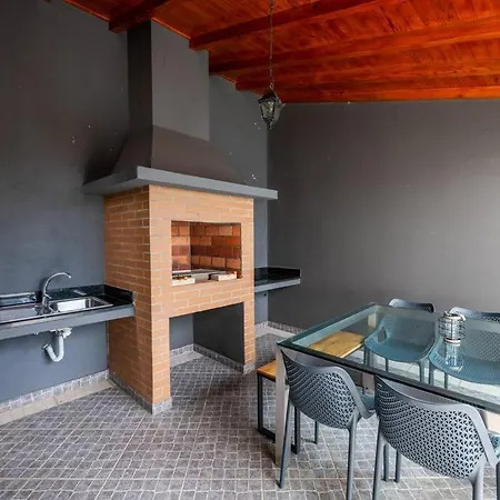 Villa Luxury Haven: Heated Pool, Ac & Sun *