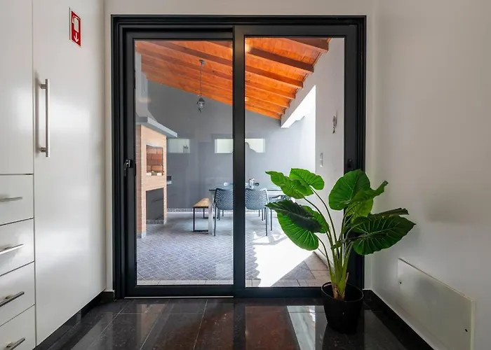 וילה Luxury Haven: Heated Pool, Ac & Sun