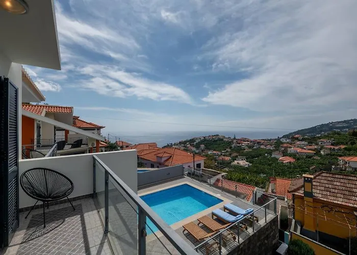 Luxury Haven: Heated Pool, Ac & Sun Ponta do Sol (Madeira)