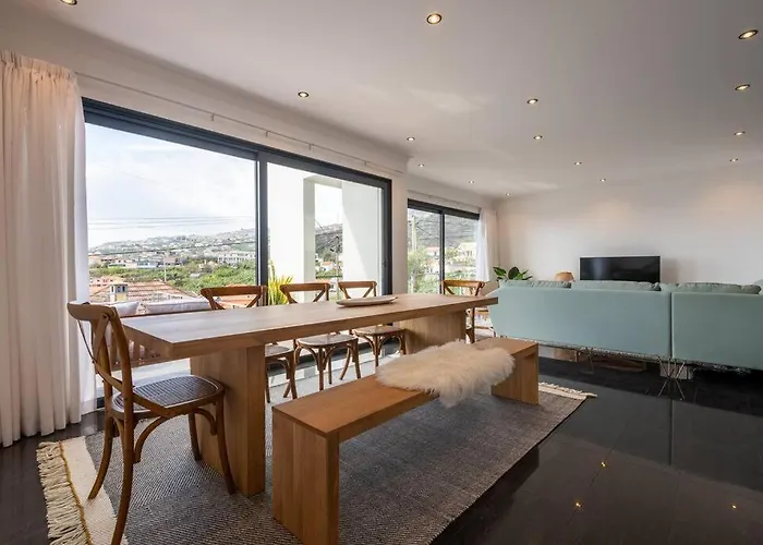 Luxury Haven: Heated Pool, Ac & Sun Villa Ponta do Sol (Madeira)