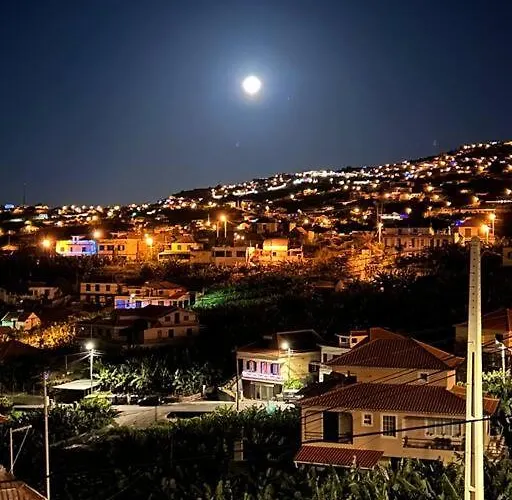 Luxury Haven: Heated Pool, Ac & Sun וילה