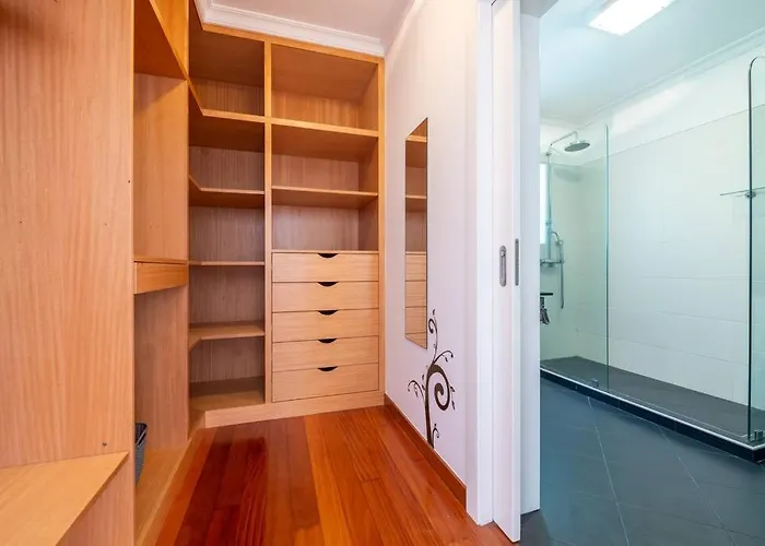 Luxury Haven: Heated Pool, Ac & Sun *